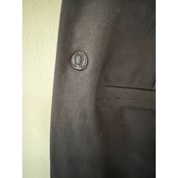 NWT Lululemon Utilitech Trouser Black Relaxed Fit Wide Leg Size 4 - Picture 7 of 10